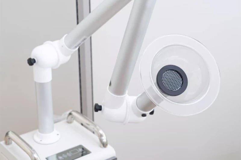 粉塵飛散防止器具(口外バキューム)